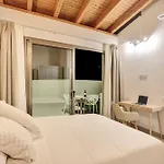 Pacific Ocean Villa *
