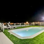 Pacific Ocean Villa *